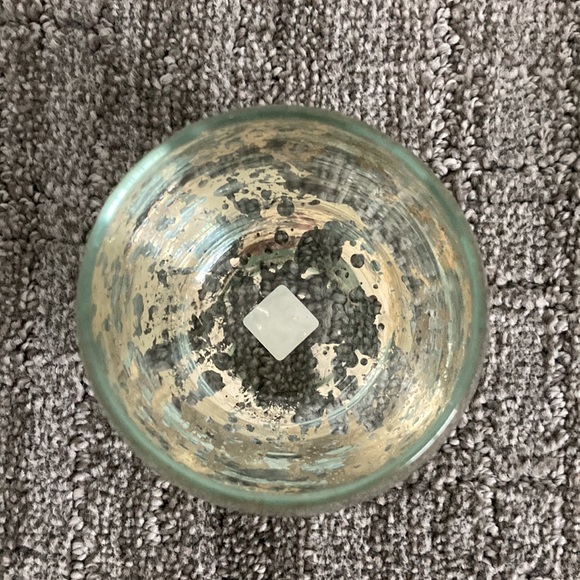 PartyLite Mercury Glass Tealight Holder Set - Picture 5 of 8